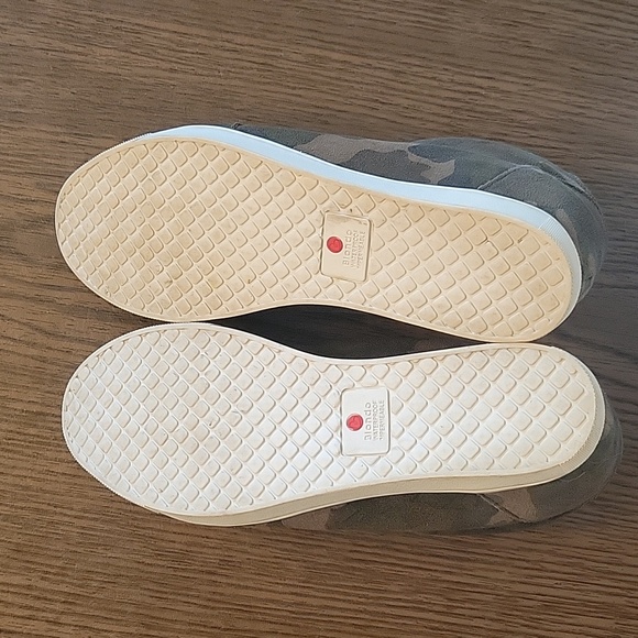 Blondo Booties Size 8 Camouflage Green Print Waterproof Nice Padded Fabric - Picture 4 of 10